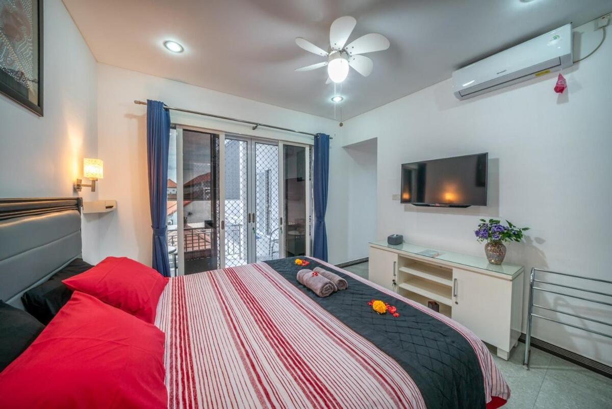 3 Bedroom Private Pool In Kuta